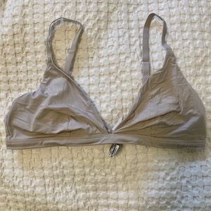 2/$20 🪄 Calvin Klein Bralette